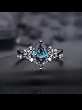 Stunning Sterling Silver Teardrop Mystic Blue Agave Ring!!💍 Very Beautiful!!!